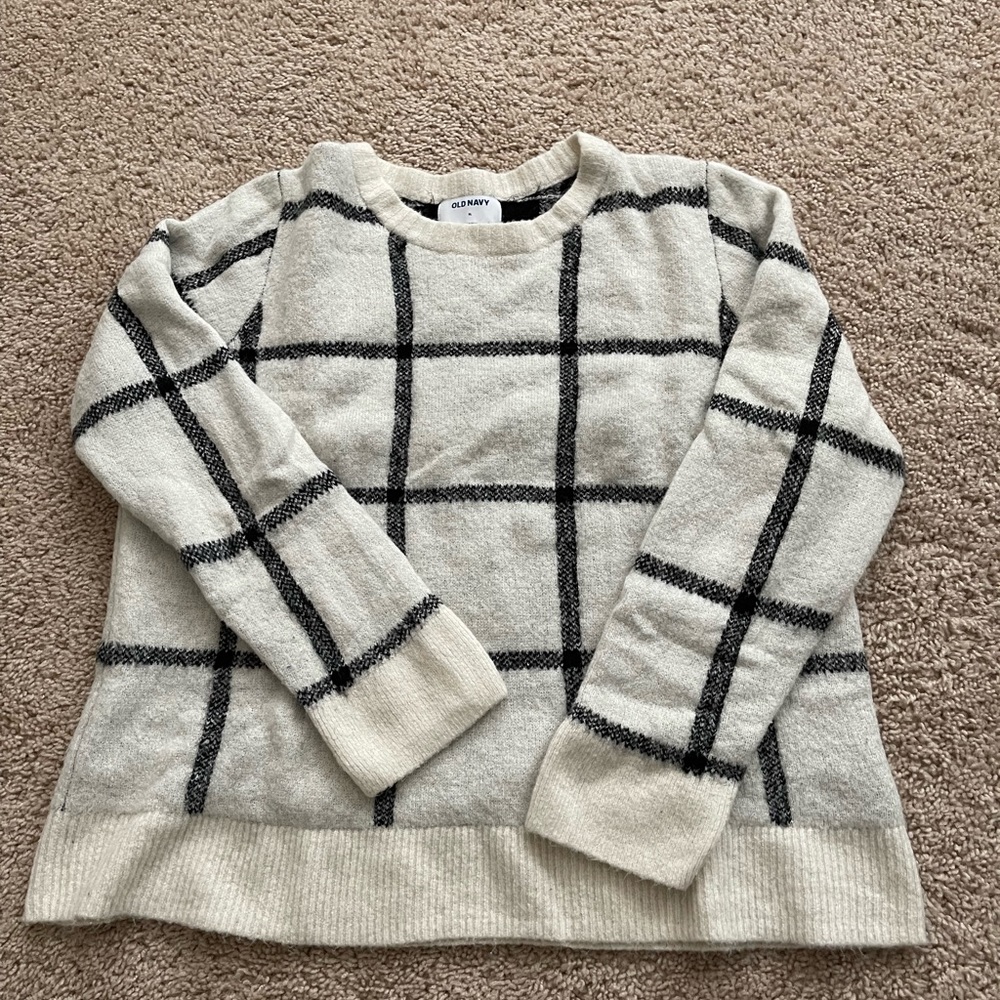 Old navy stripped sweater